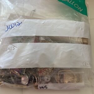 Jewelry mystery bag all wearable name brand modern some boutique sterling J0012